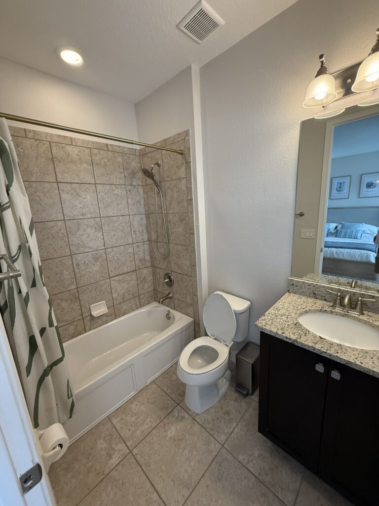 Second Master En-suite